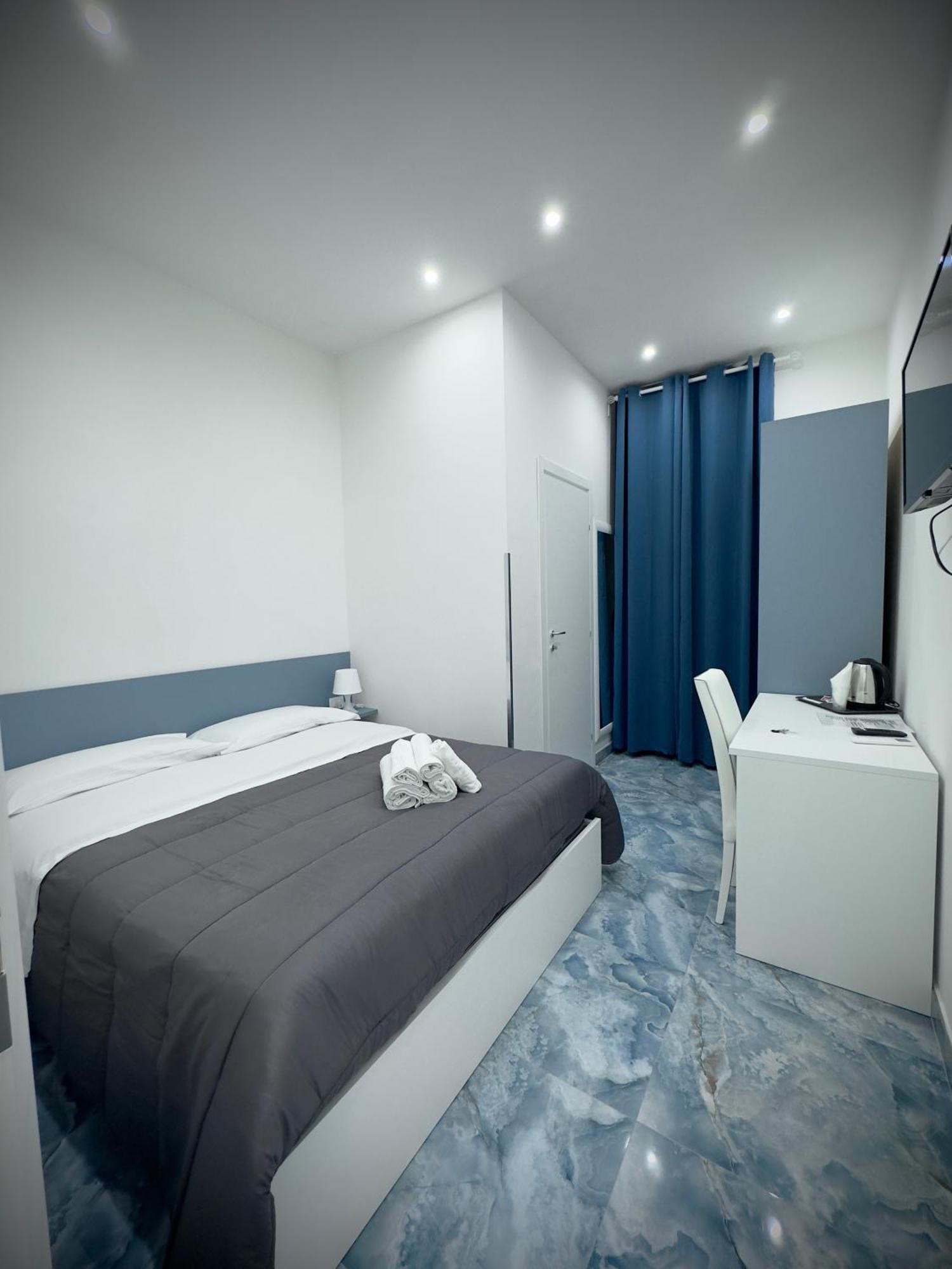Marvit Central Luxury เนเปิลส์ ภายนอก รูปภาพ