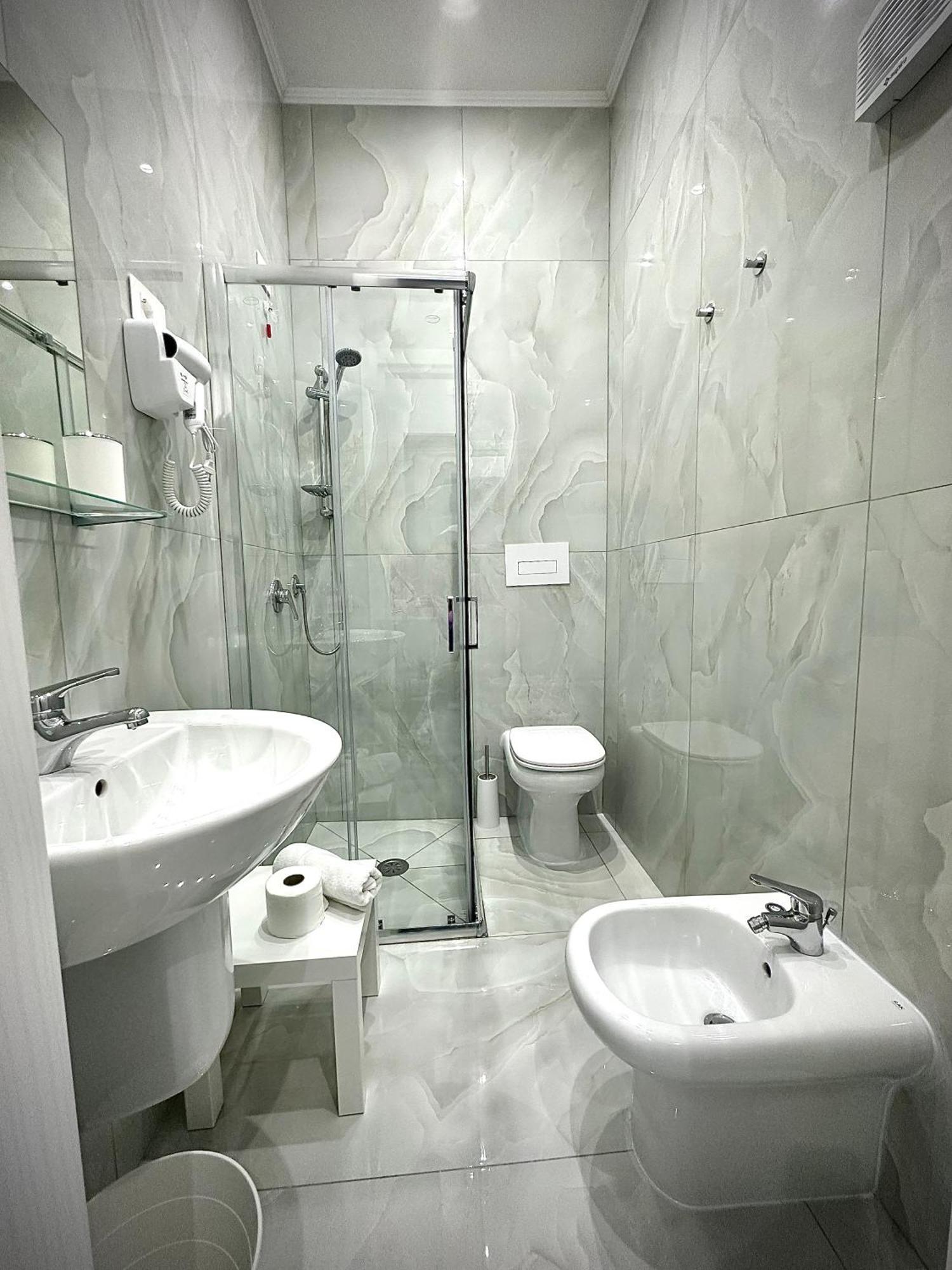 Marvit Central Luxury เนเปิลส์ ภายนอก รูปภาพ