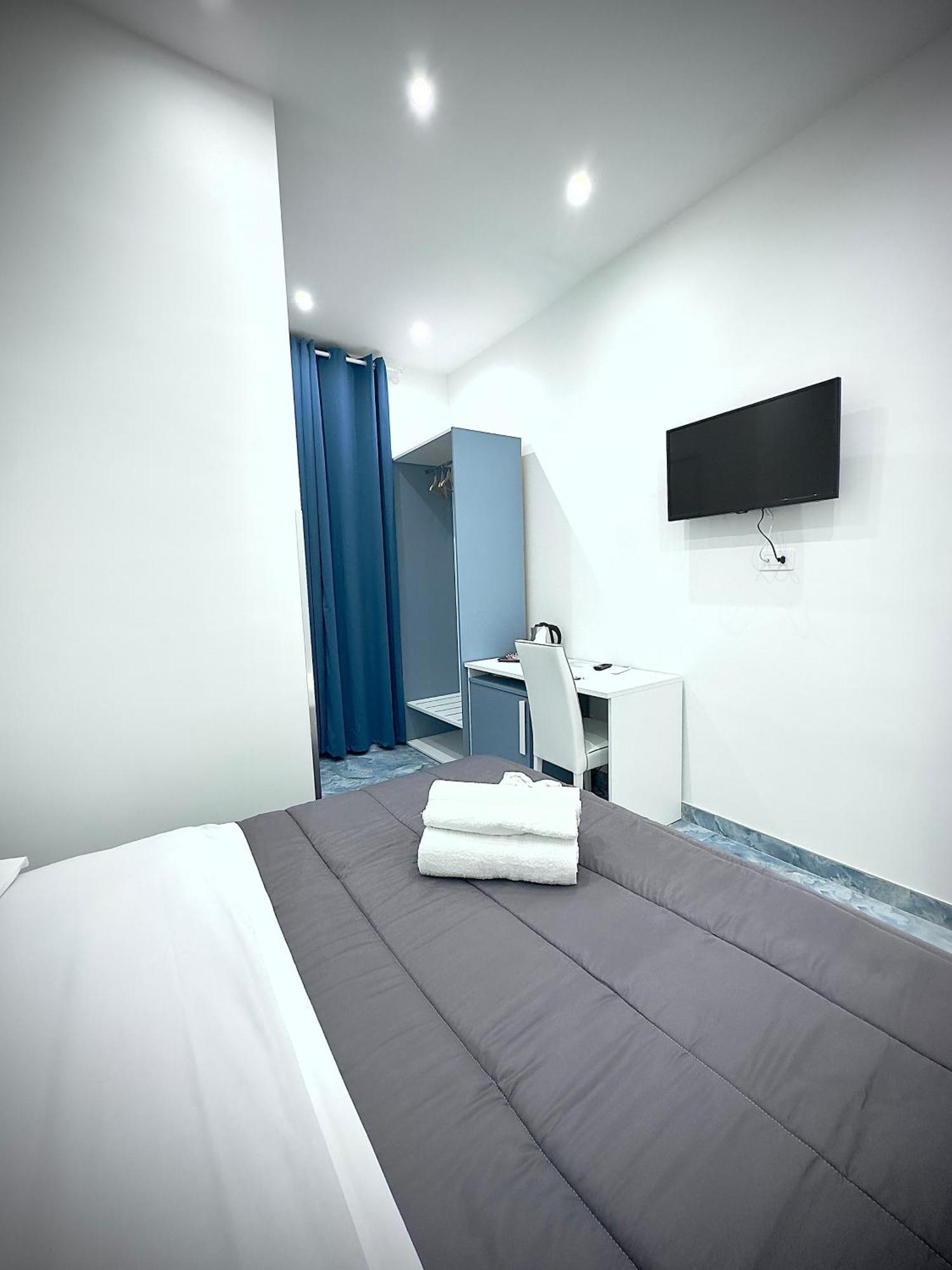 Marvit Central Luxury เนเปิลส์ ภายนอก รูปภาพ